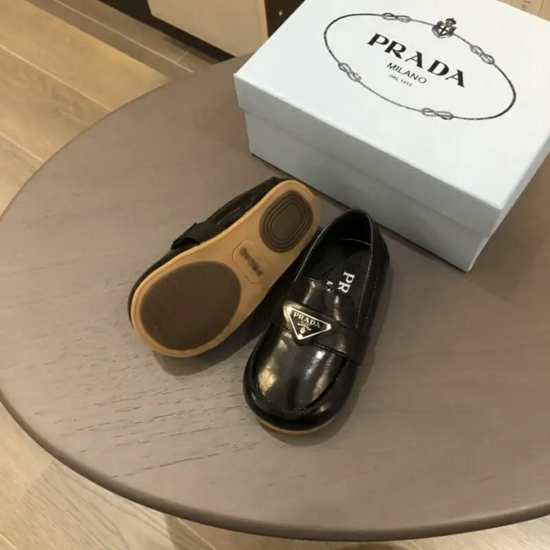 prada enfants' chaussures s_12317a11